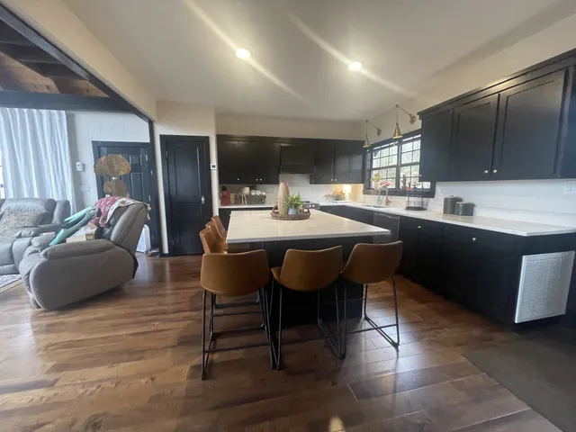 $579,900 | 2029 Holly Creek Road, Celina, TN 38551