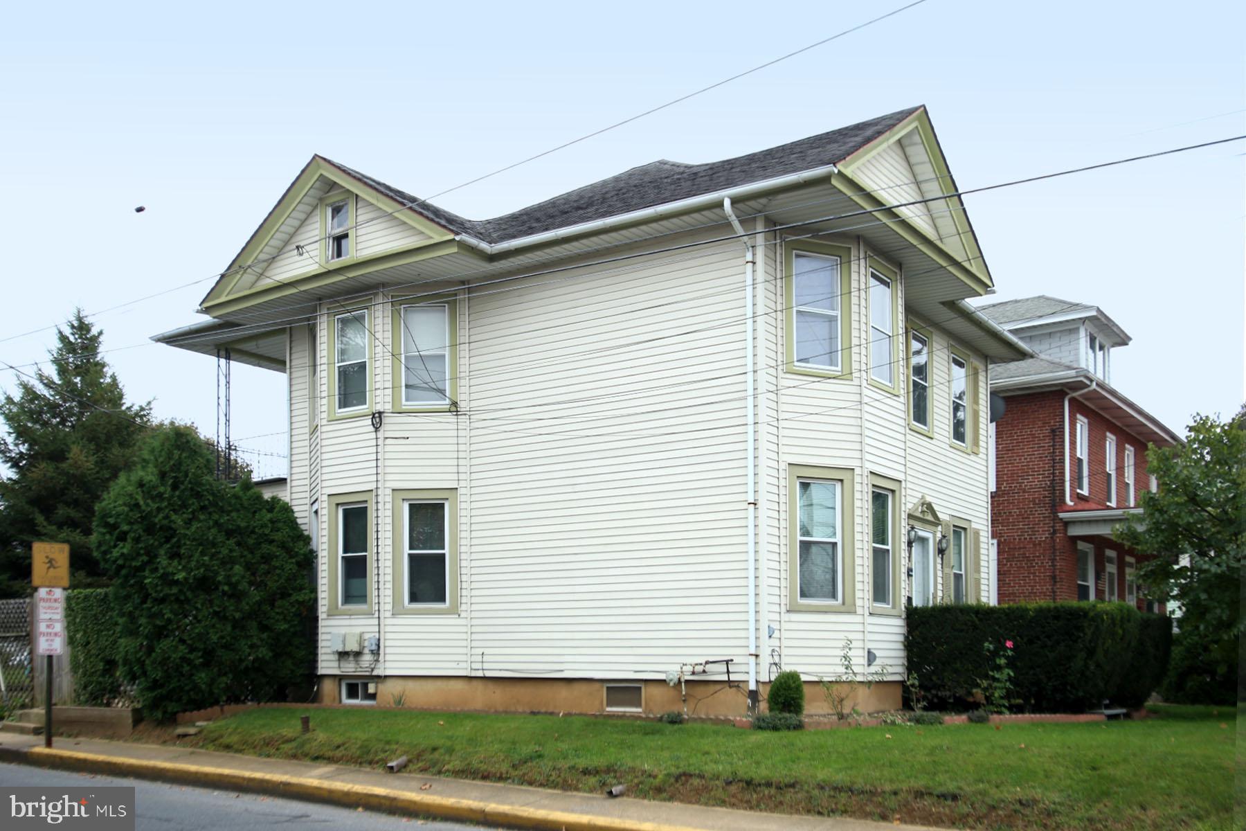 902 Quentin Road Lebanon, PA 17042 - Photo 3 of 53 Gallery Image 3