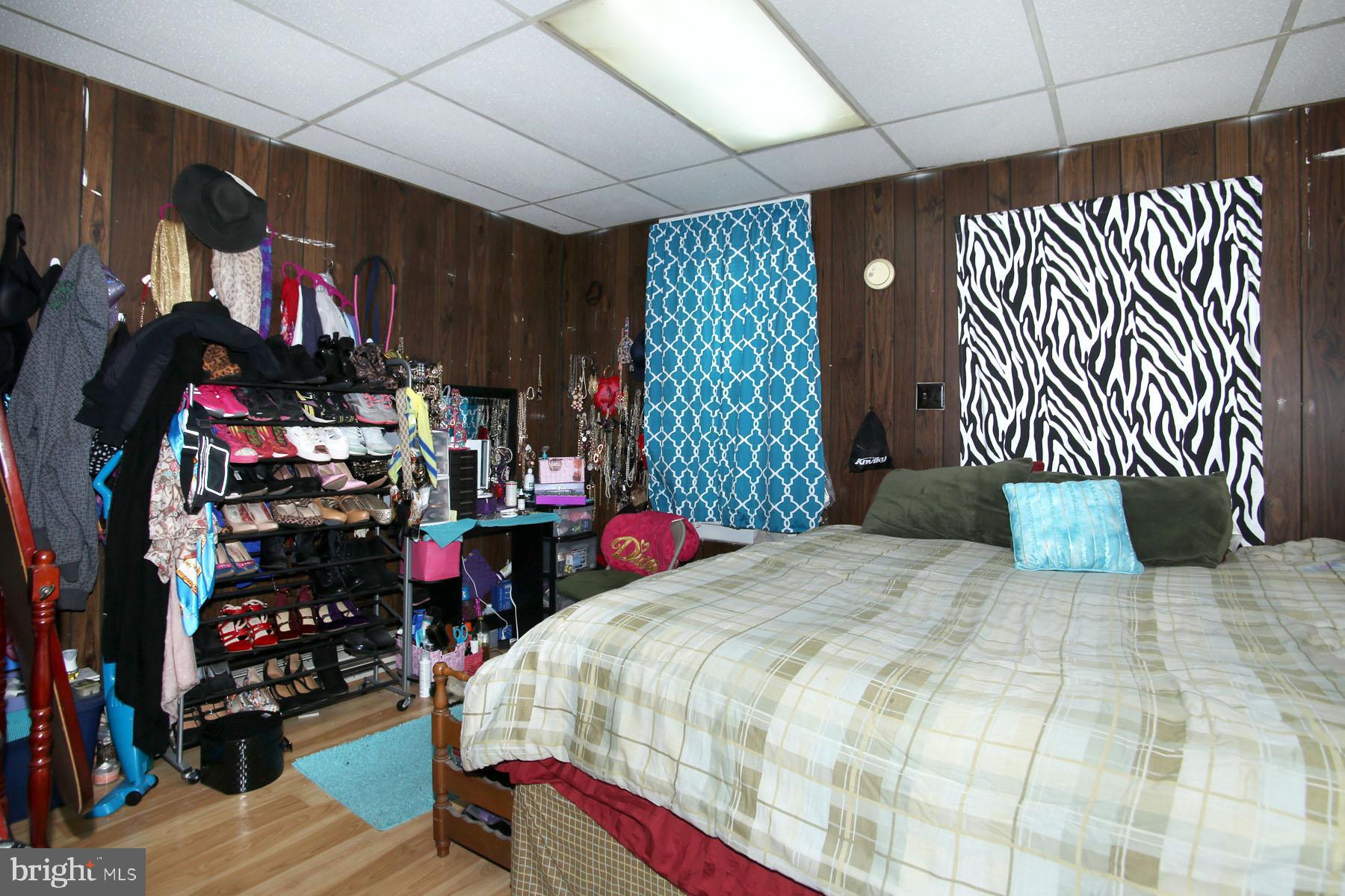 902 Quentin Road Lebanon, PA 17042 - Photo 21 of 53 1st Floor Bedroom 2