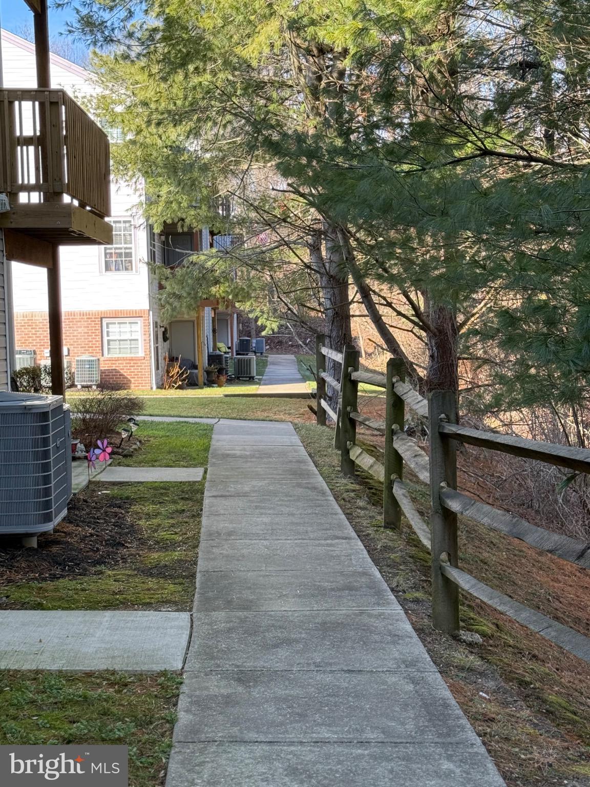 38 Jumpers Circle, Unit 253 Nottingham, MD 21236 - Photo 27 of 31 a view of park with large tree