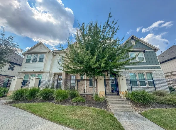 $2,200 | 9503 Towne Lake Parkway, Cypress, TX 77433