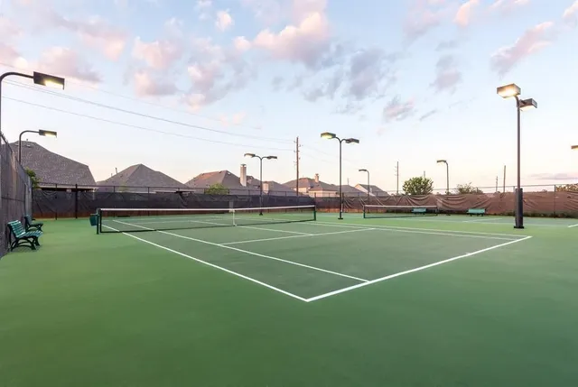 a view of a tennis court