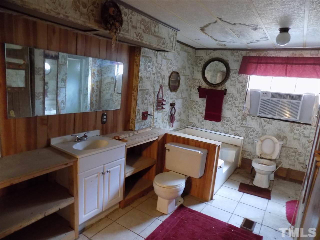 250 Harris Road Louisburg, NC 27549 - Photo 12 of 16 Gallery Image 12