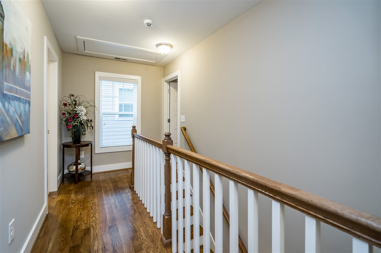 185 Pineland Circle Raleigh, NC 27606 - Photo 19 of 30 Photo 19