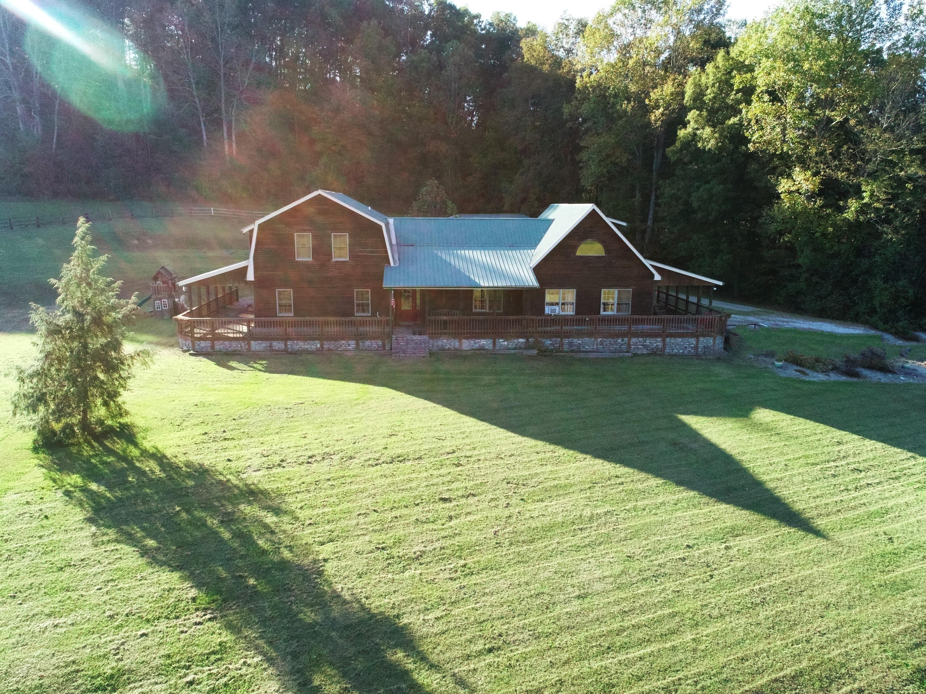 240 Iron Works Road Irvine, KY 40336 - Photo 41 of 68 Front View (2)