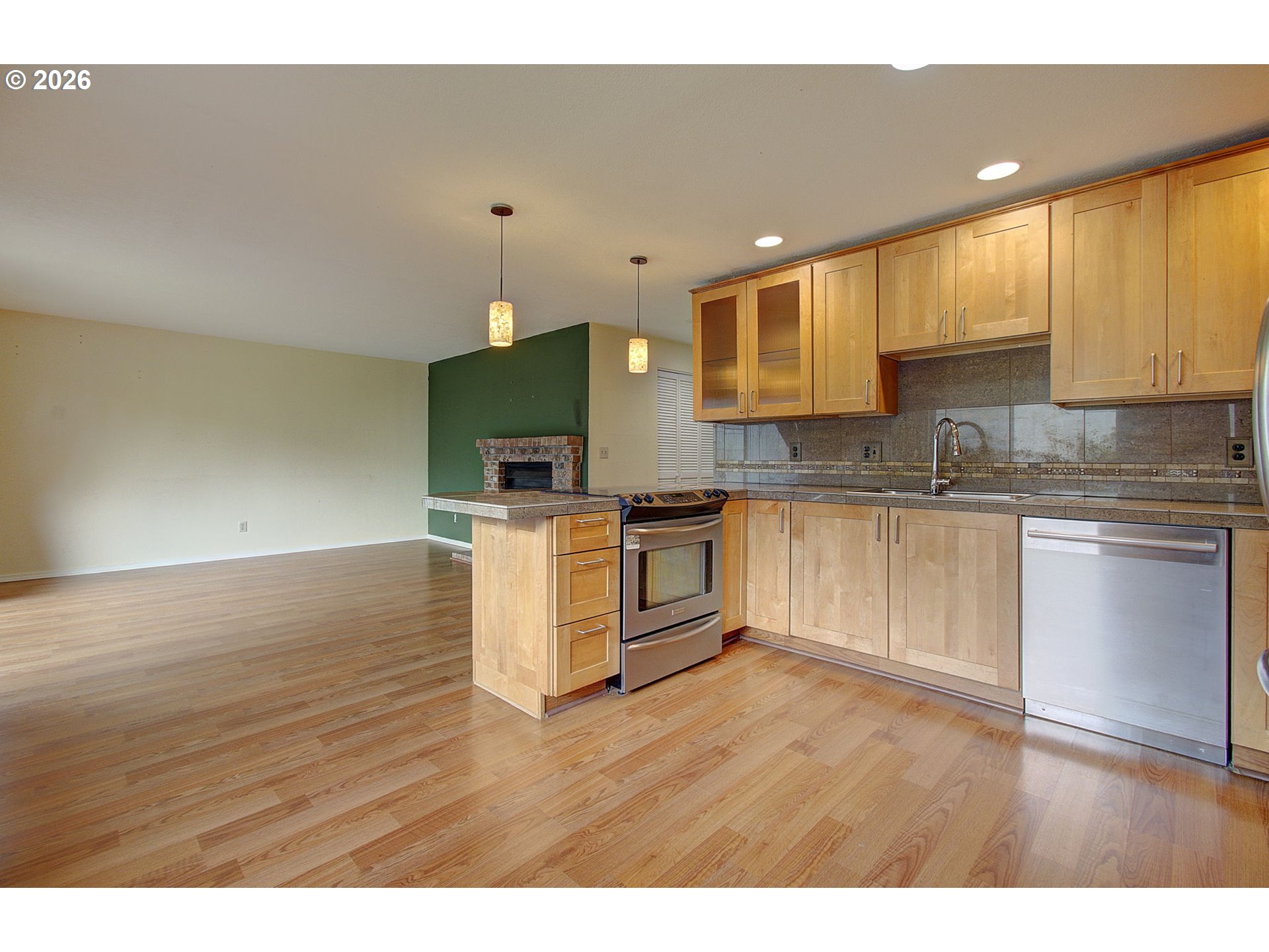 804 Northwest 132nd Street, Unit B Vancouver, WA 98685 - Photo 12 of 28