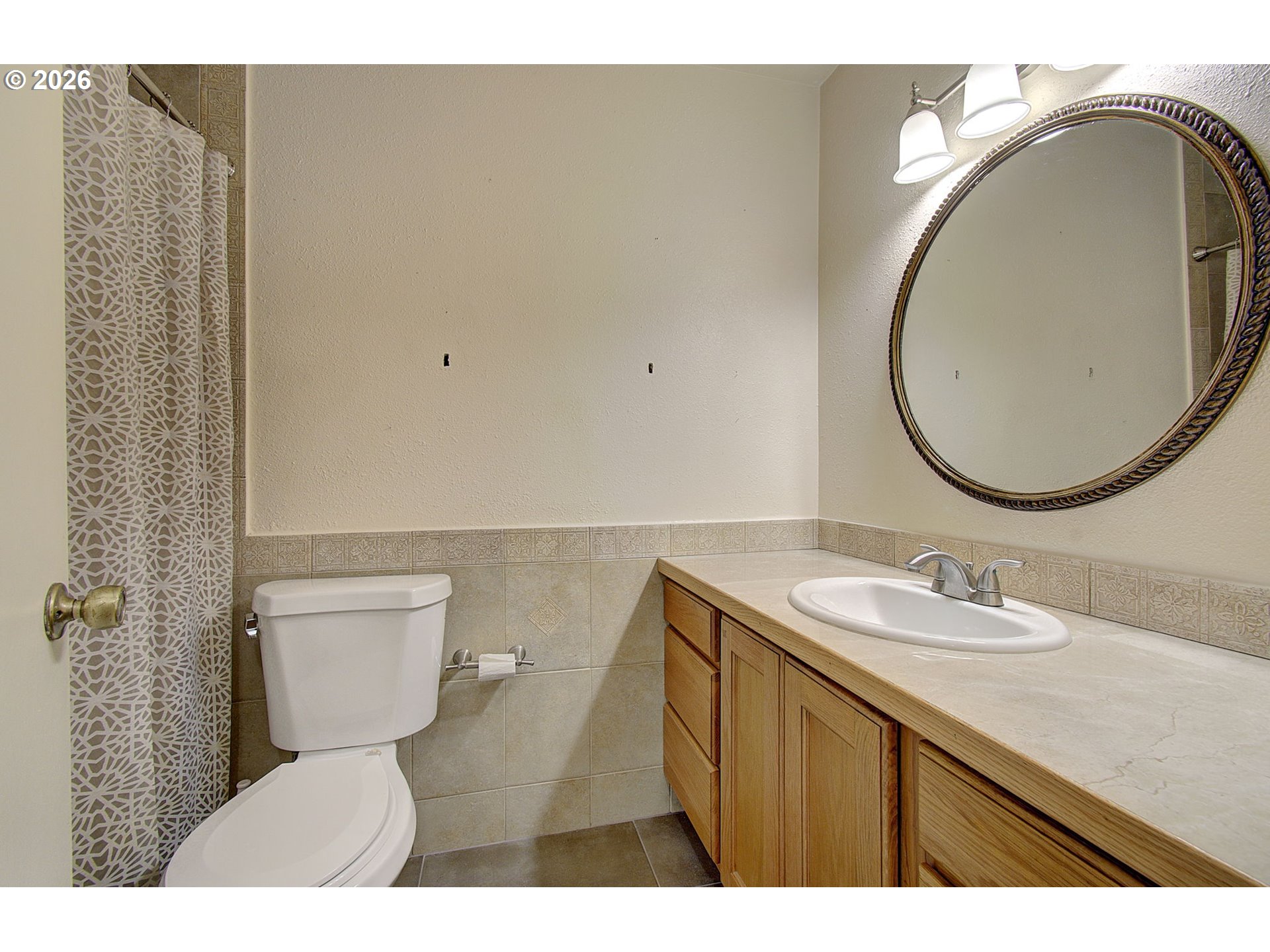 804 Northwest 132nd Street, Unit B Vancouver, WA 98685 - Photo 18 of 28 Bathroom