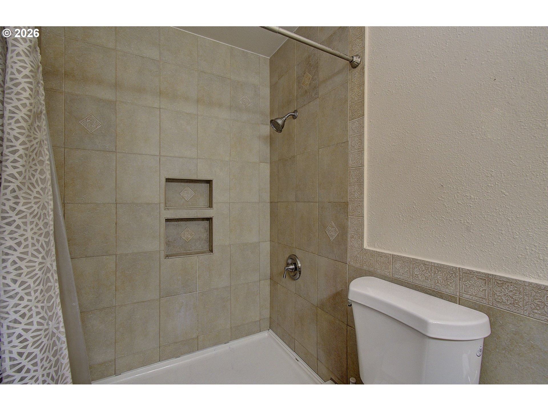 804 Northwest 132nd Street, Unit B Vancouver, WA 98685 - Photo 19 of 28