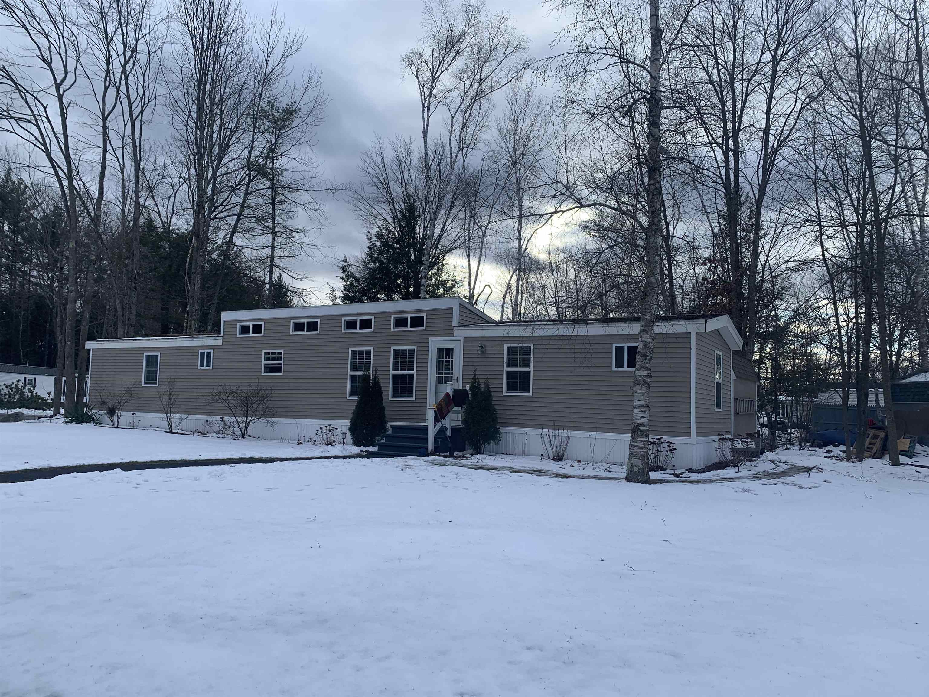 4 Yellowstone Lane Rochester, NH 03867 - Photo 1 of 40
