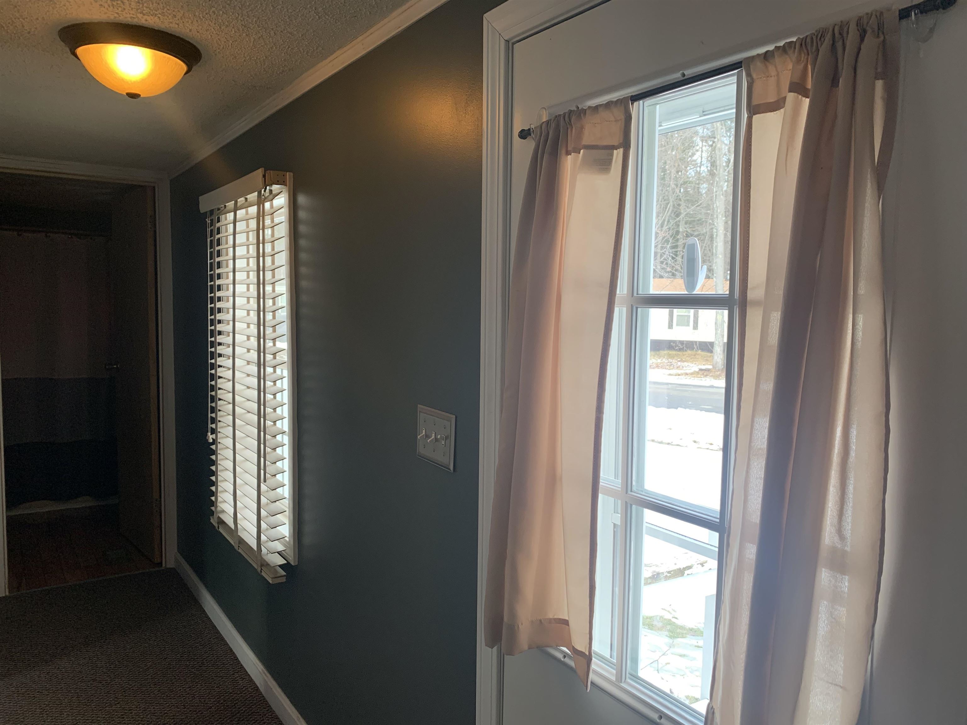 4 Yellowstone Lane Rochester, NH 03867 - Photo 33 of 40