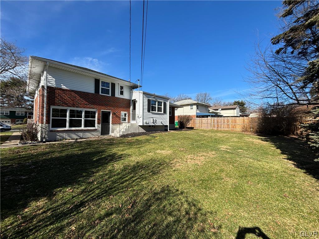 3172 Shakespeare Road Bethlehem, PA 18017 - Photo 18 of 19 a front view of a house with a garden