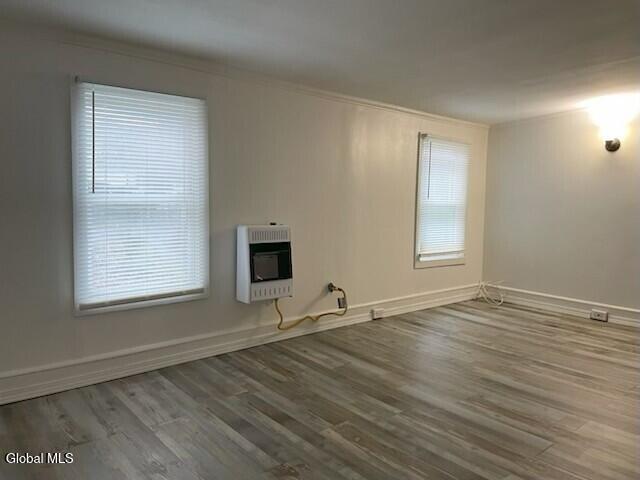 169 Broad Street, Unit 4 Schuylerville, NY 12871 - Photo 2 of 7 169 lr 1