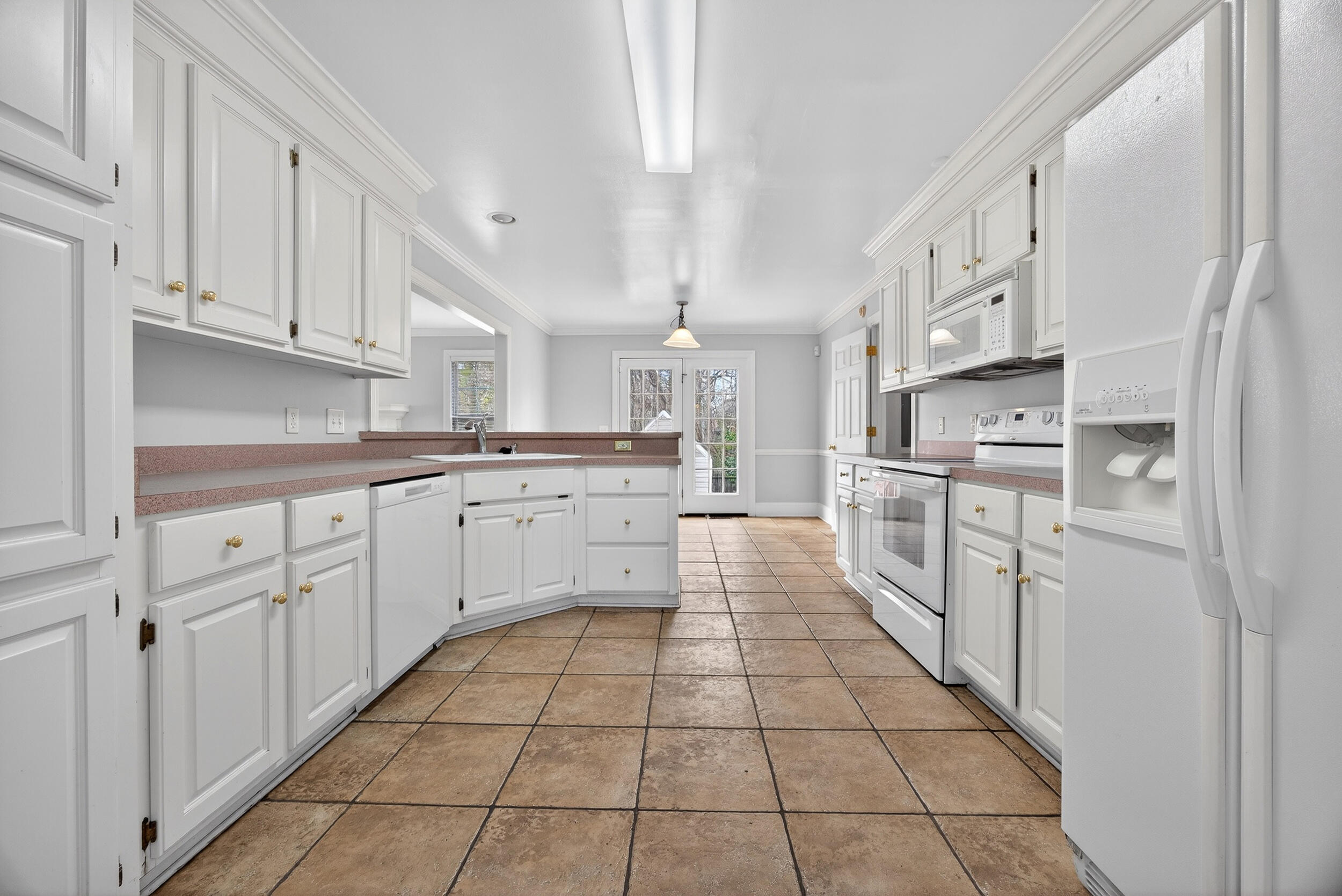 203 Ashley Place Road Columbia, SC 29229 - Photo 9 of 52