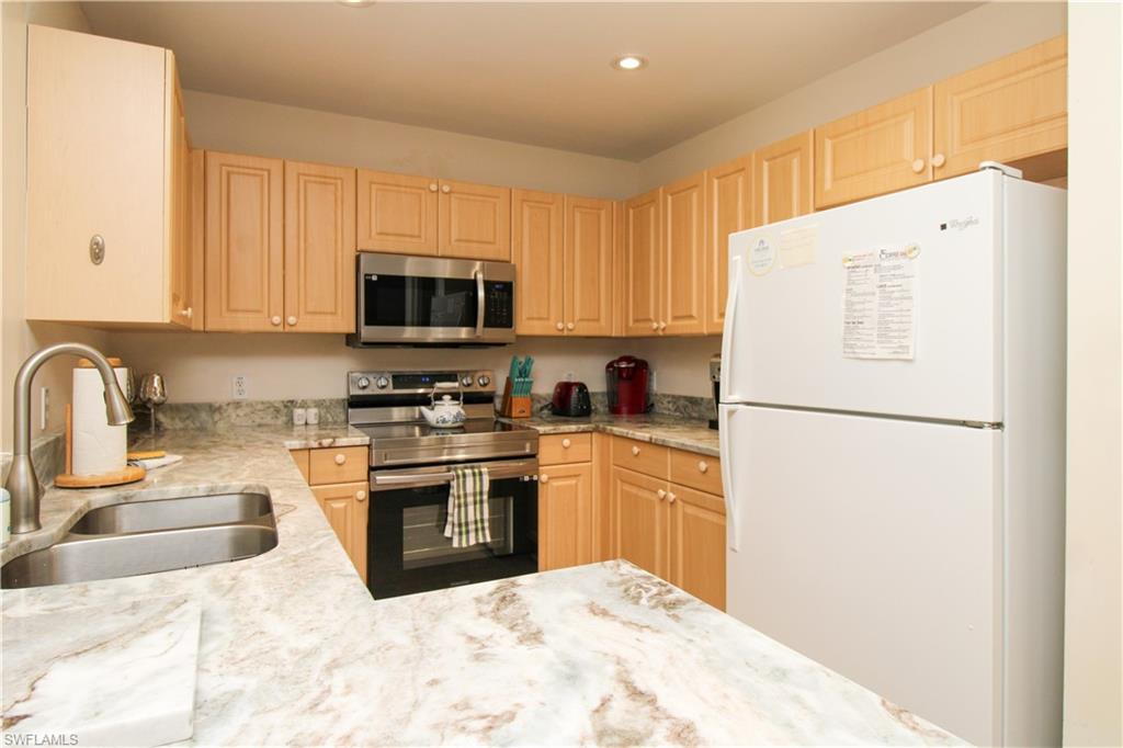 519 Roma Court, Unit 3206 Naples, FL 34110 - Photo 15 of 47