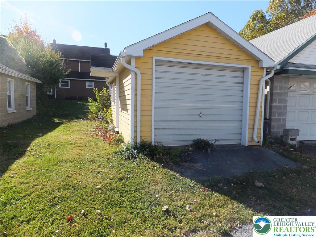 9 North 4th Street Coplay, PA 18037 - Photo 16 of 17 a view of small yard in front of house