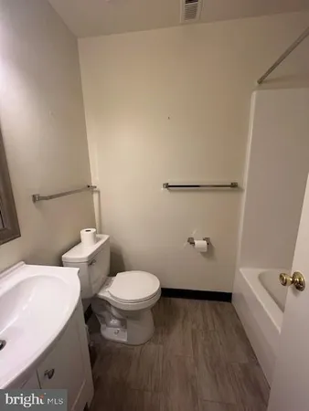 $1,200 | 51 Depaul Street, Unit 6, Emmitsburg, MD 21727