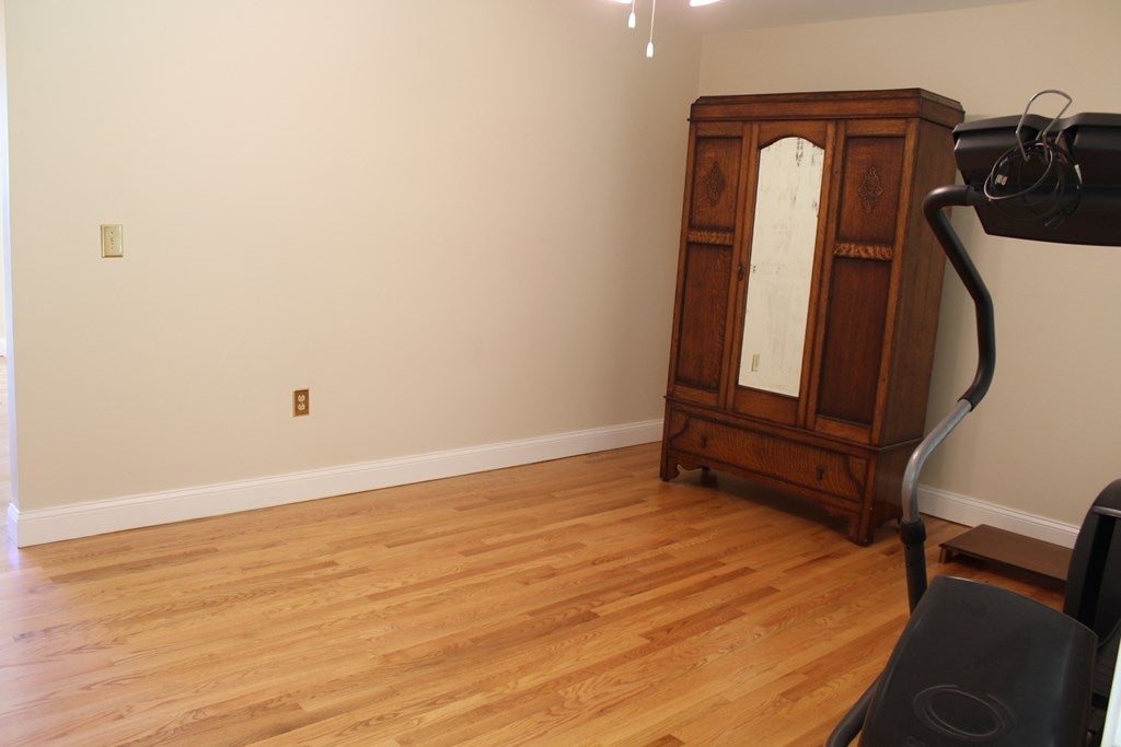 820 Modest Creek Road Victoria, VA 23974 - Photo 9 of 32 Gallery Image 9
