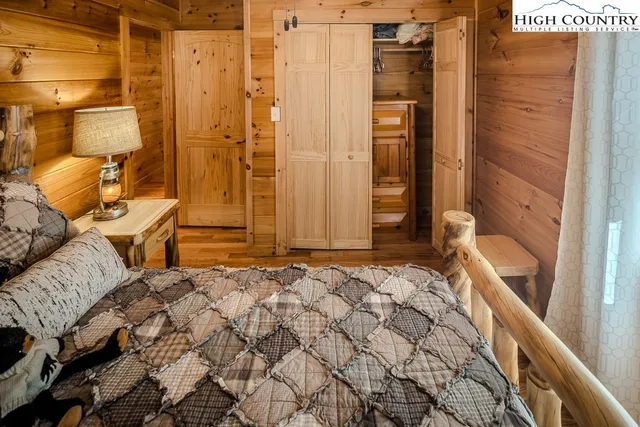 a view of walk in closet