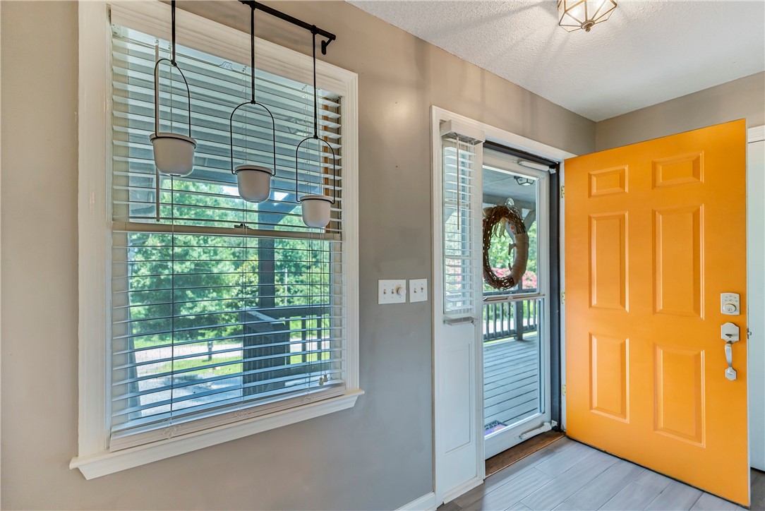 547 State Rd S-37-341 Walhalla, SC 29691 - Photo 5 of 36 Gallery Image 5