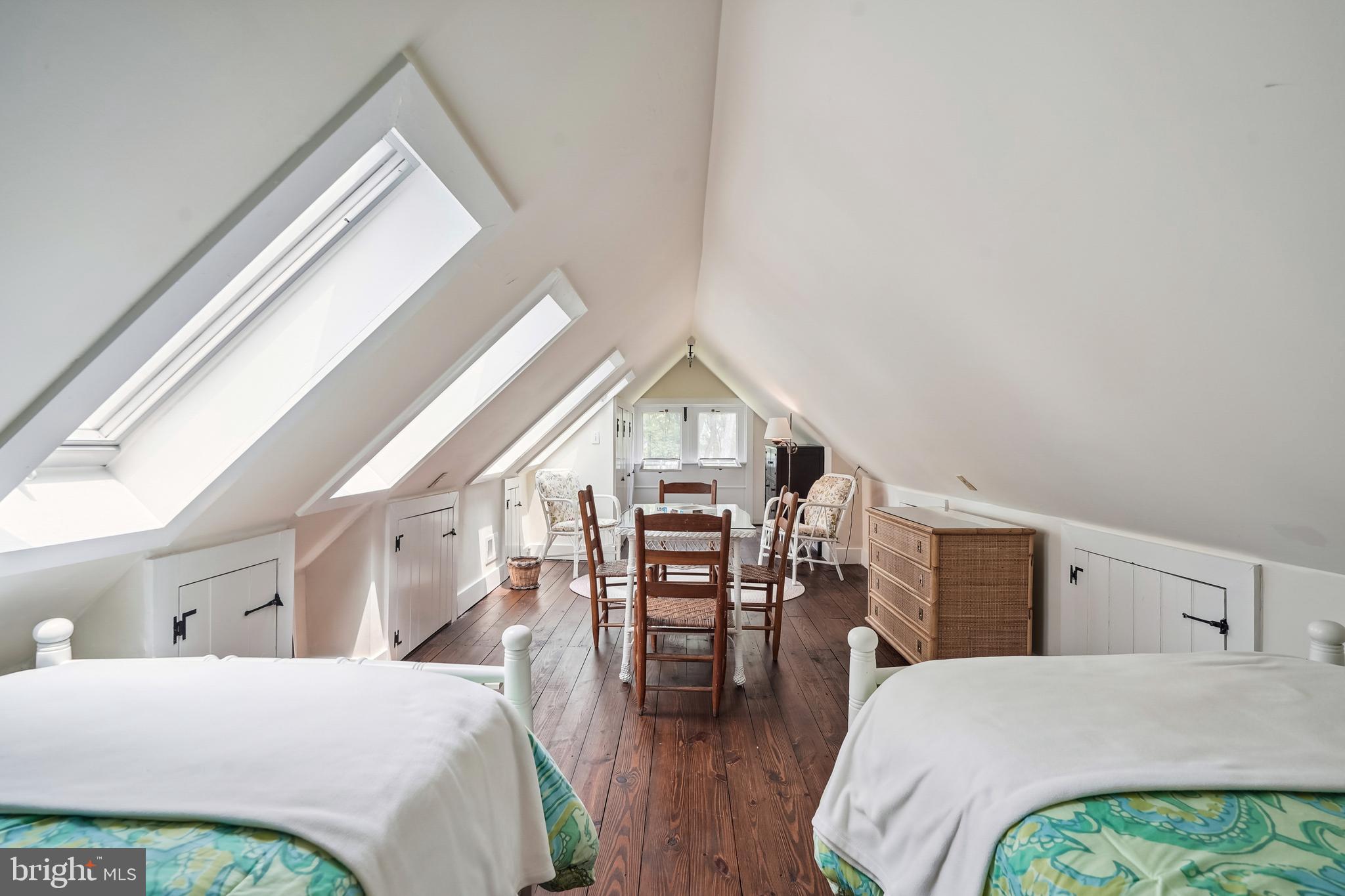 18285 Foundry Road Purcellville, VA 20132 - Photo 34 of 53 a living room with furniture and a table