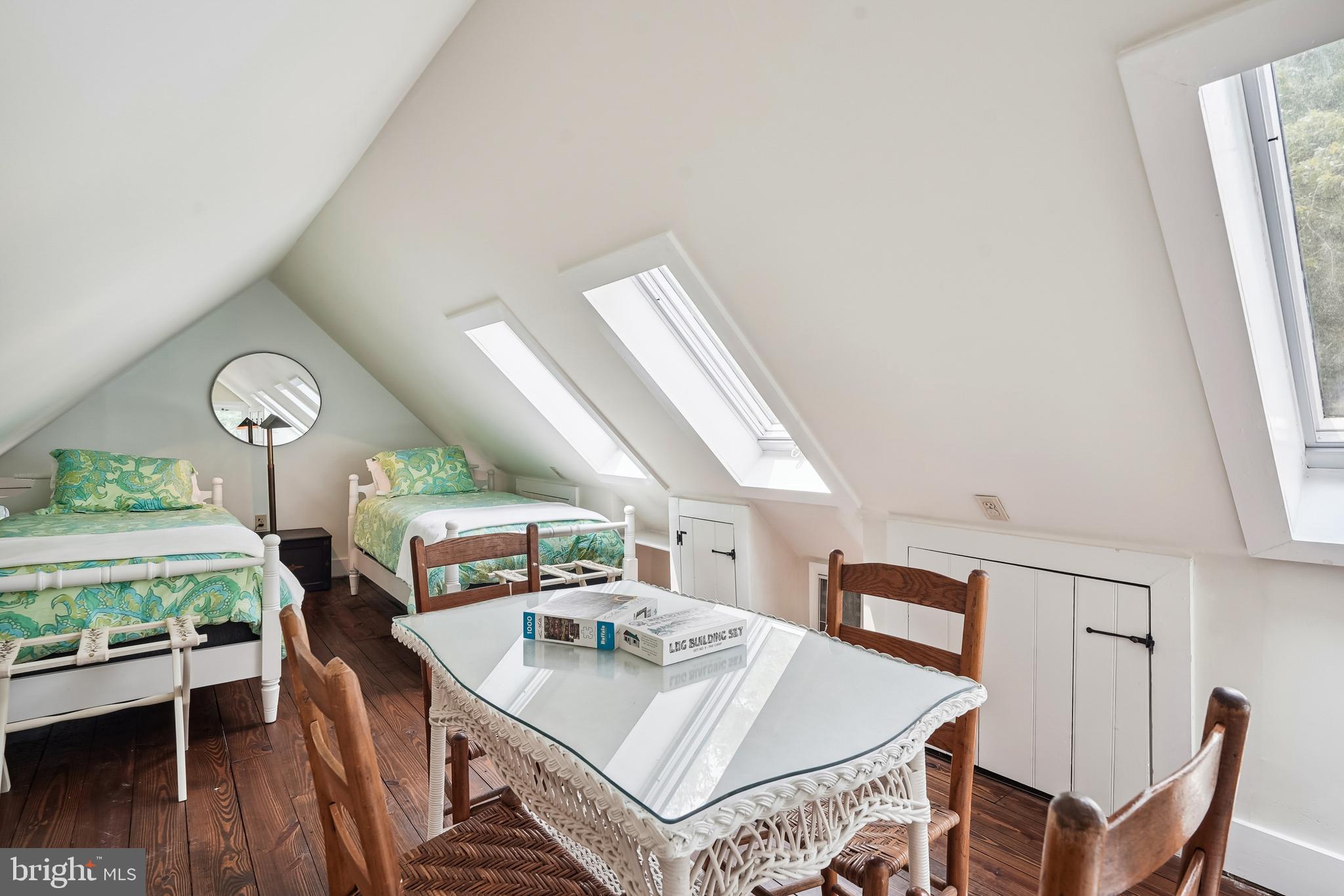18285 Foundry Road Purcellville, VA 20132 - Photo 36 of 53 a view of a dining room with furniture and wooden floor
