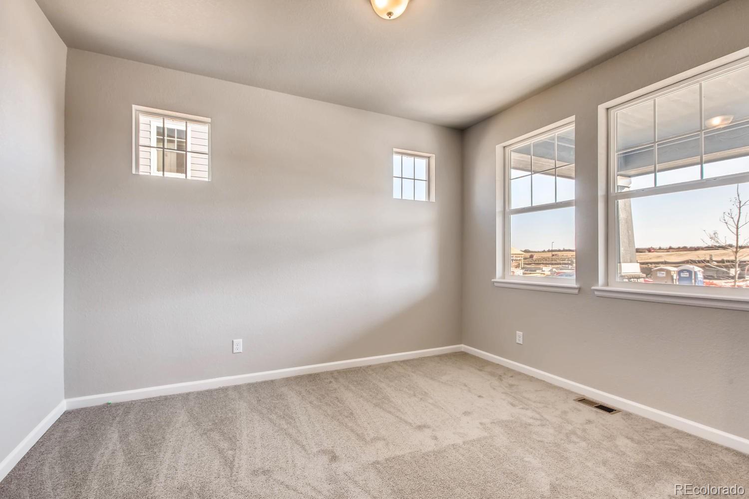 8941 South Catawba Street Aurora, CO 80016 - Photo 12 of 28