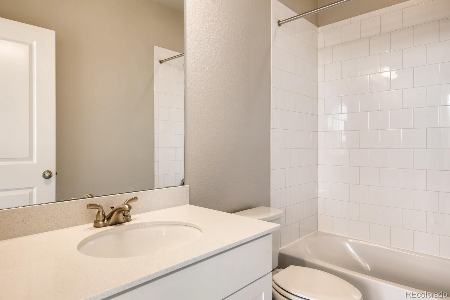 8941 South Catawba Street Aurora, CO 80016 - Photo 22 of 28