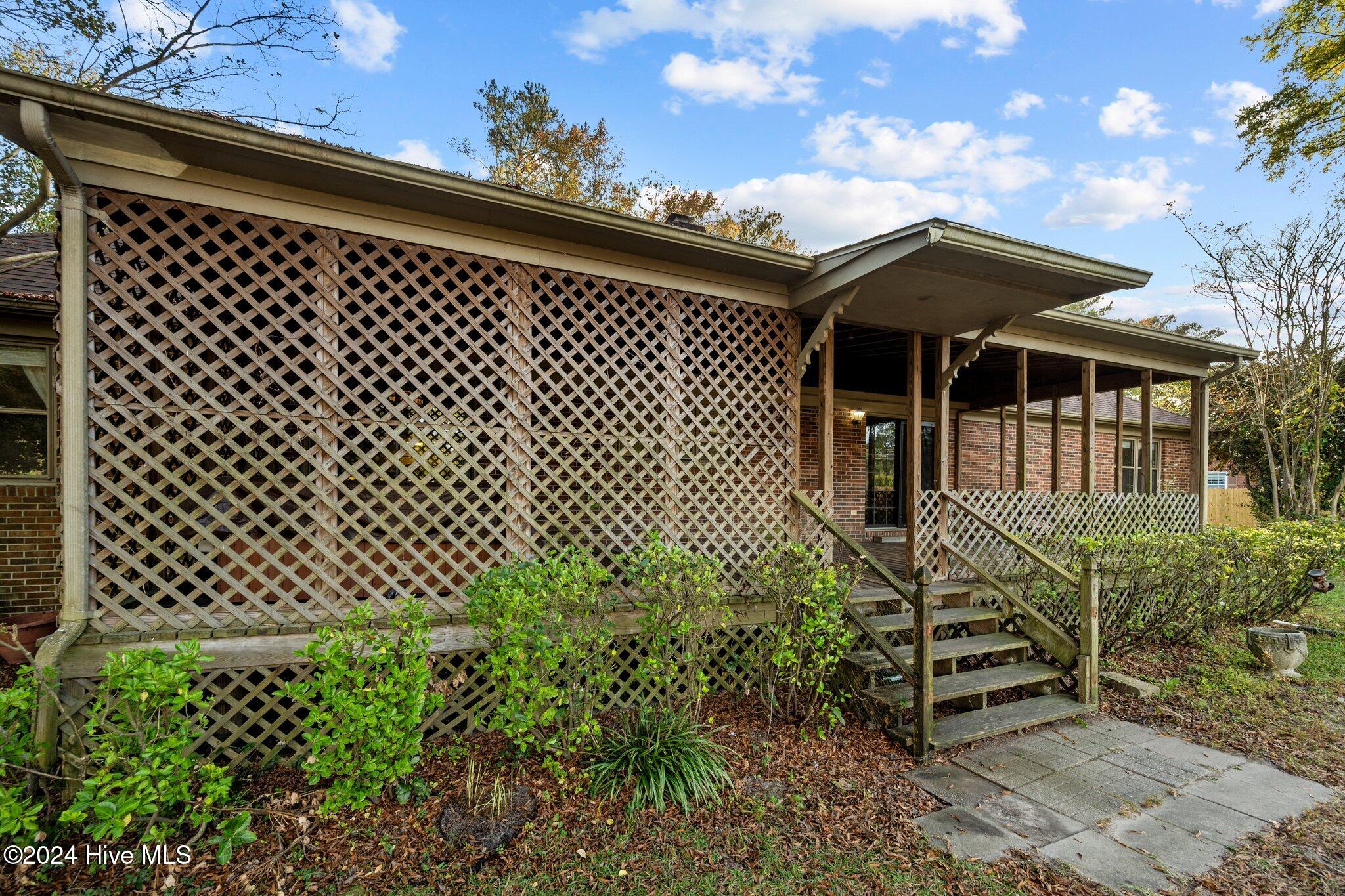 1015 Beech Tree Road Jacksonville, NC 28546 - Photo 37 of 56 36