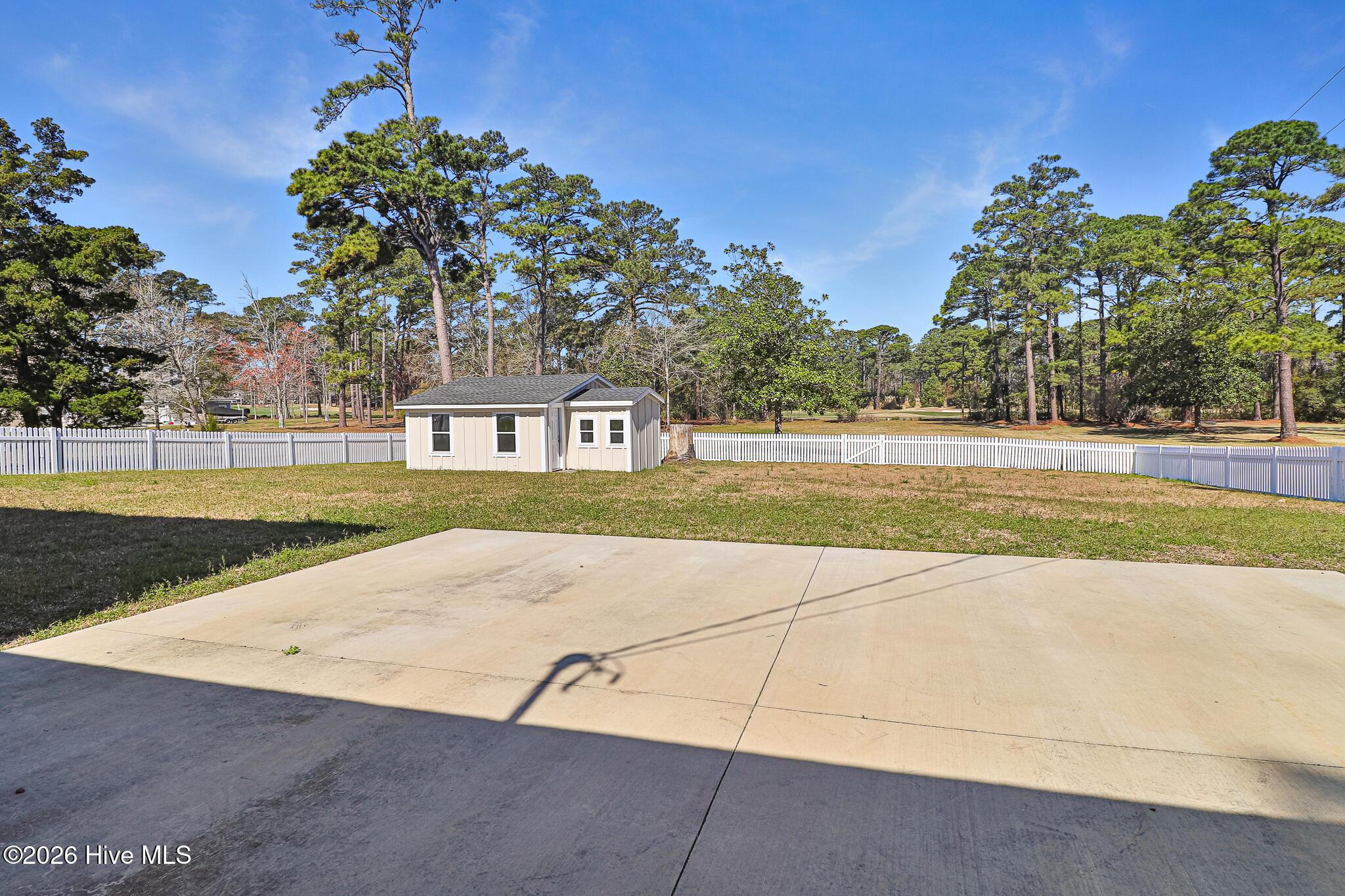 3208 Country Club Road Morehead City, NC 28557 - Photo 38 of 49 Back Yard