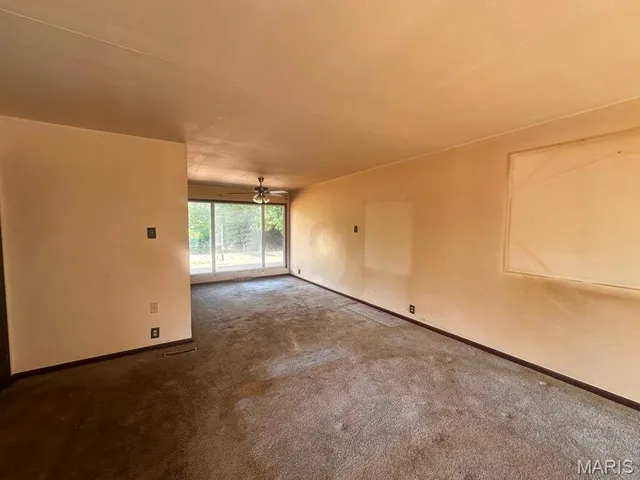 $84,000 | 2353 Hallwood Drive, St. Louis, MO 63136