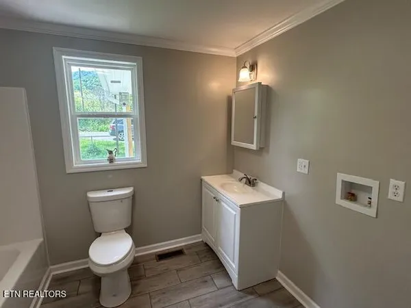 $139,000 | 139 Depot Drive, Rose Hill, VA 24281