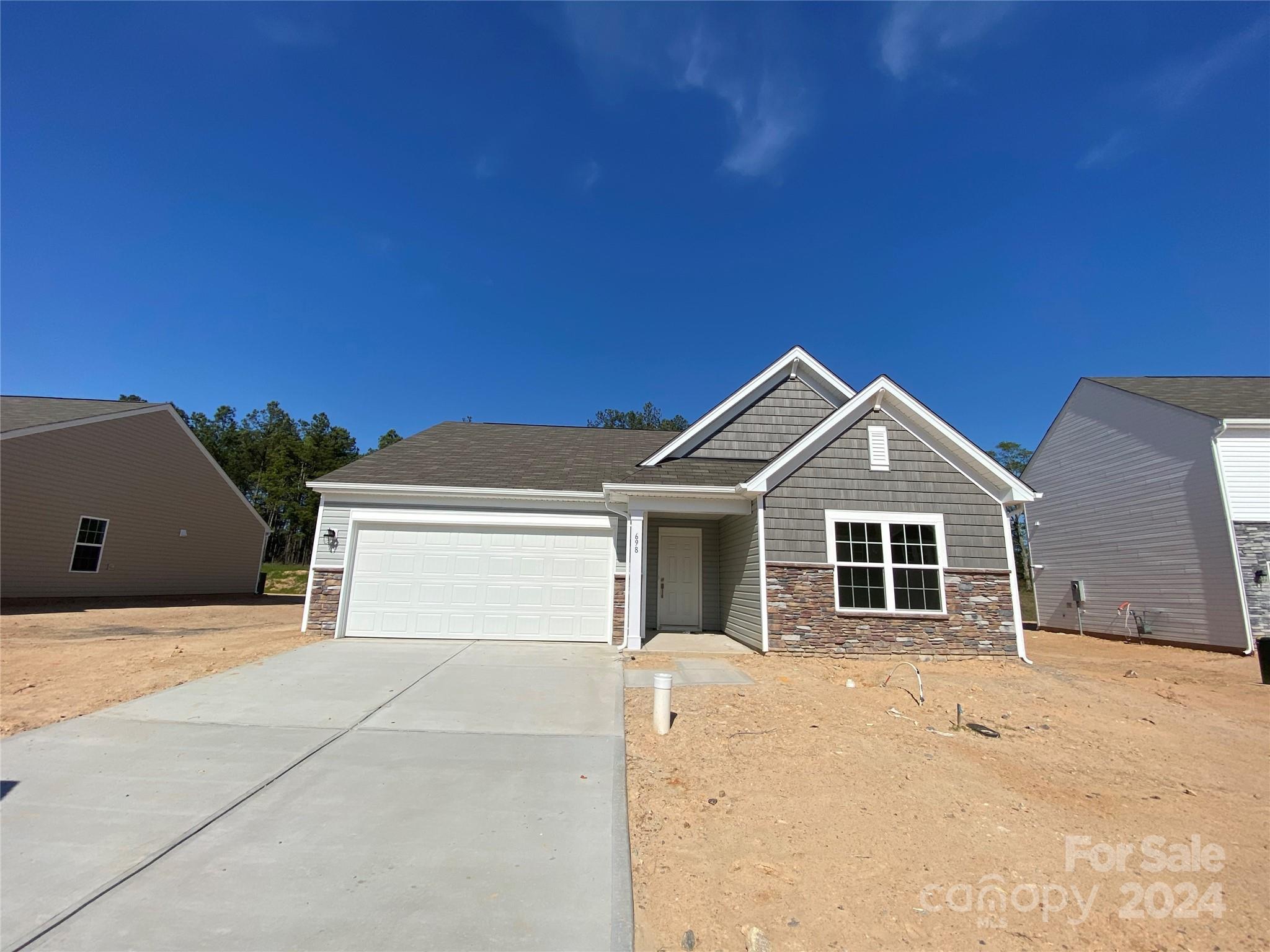698 Mile Crk Road, Unit 5 Edgemoor, SC 29712 - Photo 3 of 28 Gallery Image 3