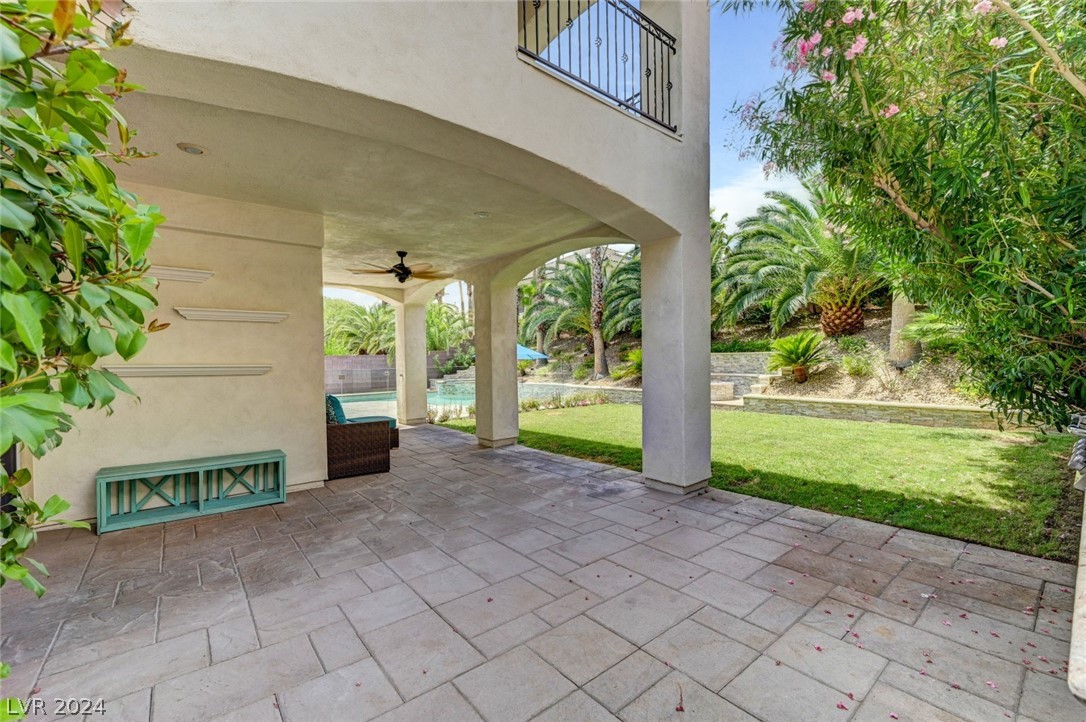 9813 Edgeview Place Las Vegas, NV 89134 - Photo 15 of 98