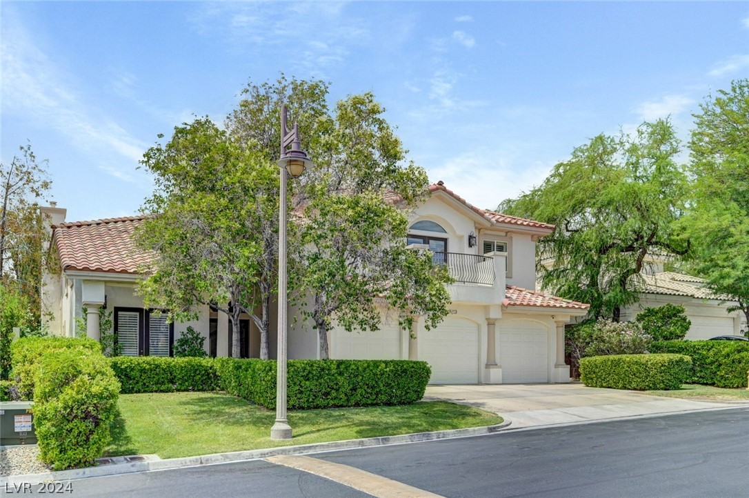 9813 Edgeview Place Las Vegas, NV 89134 - Photo 31 of 98