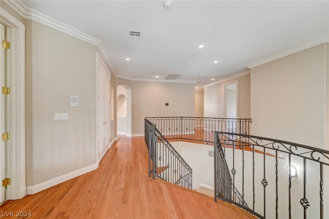 9813 Edgeview Place Las Vegas, NV 89134 - Photo 69 of 98