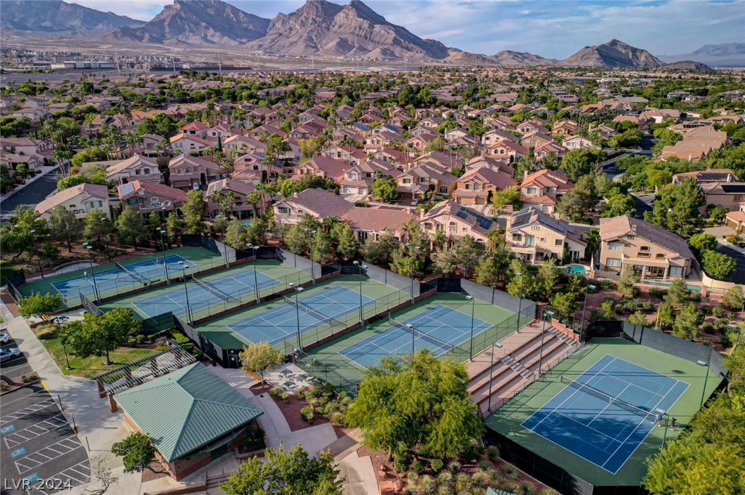 9813 Edgeview Place Las Vegas, NV 89134 - Photo 7 of 98