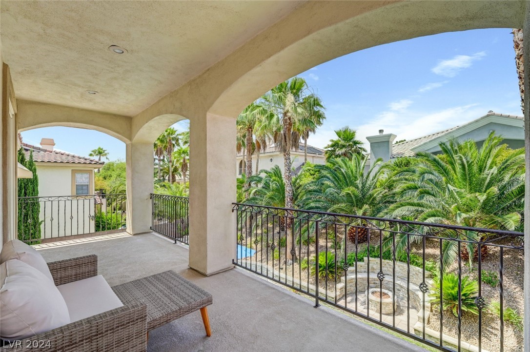 9813 Edgeview Place Las Vegas, NV 89134 - Photo 80 of 98