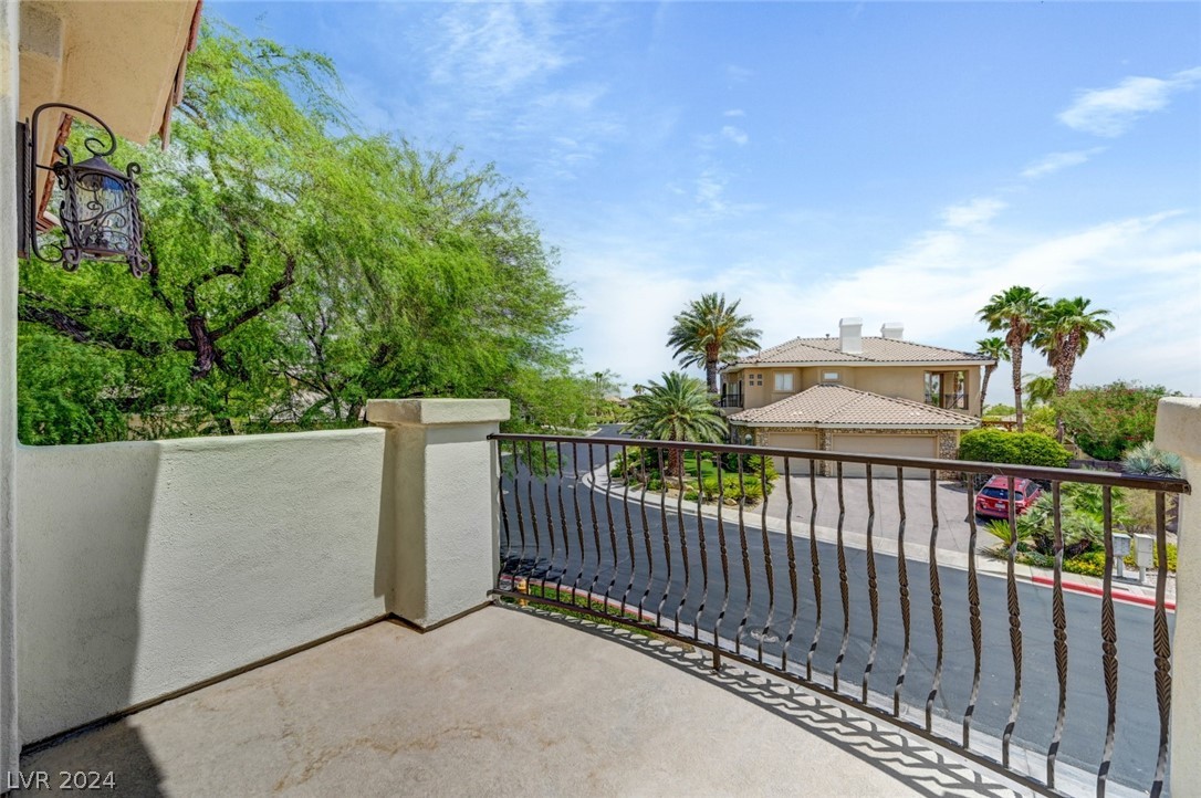 9813 Edgeview Place Las Vegas, NV 89134 - Photo 87 of 98