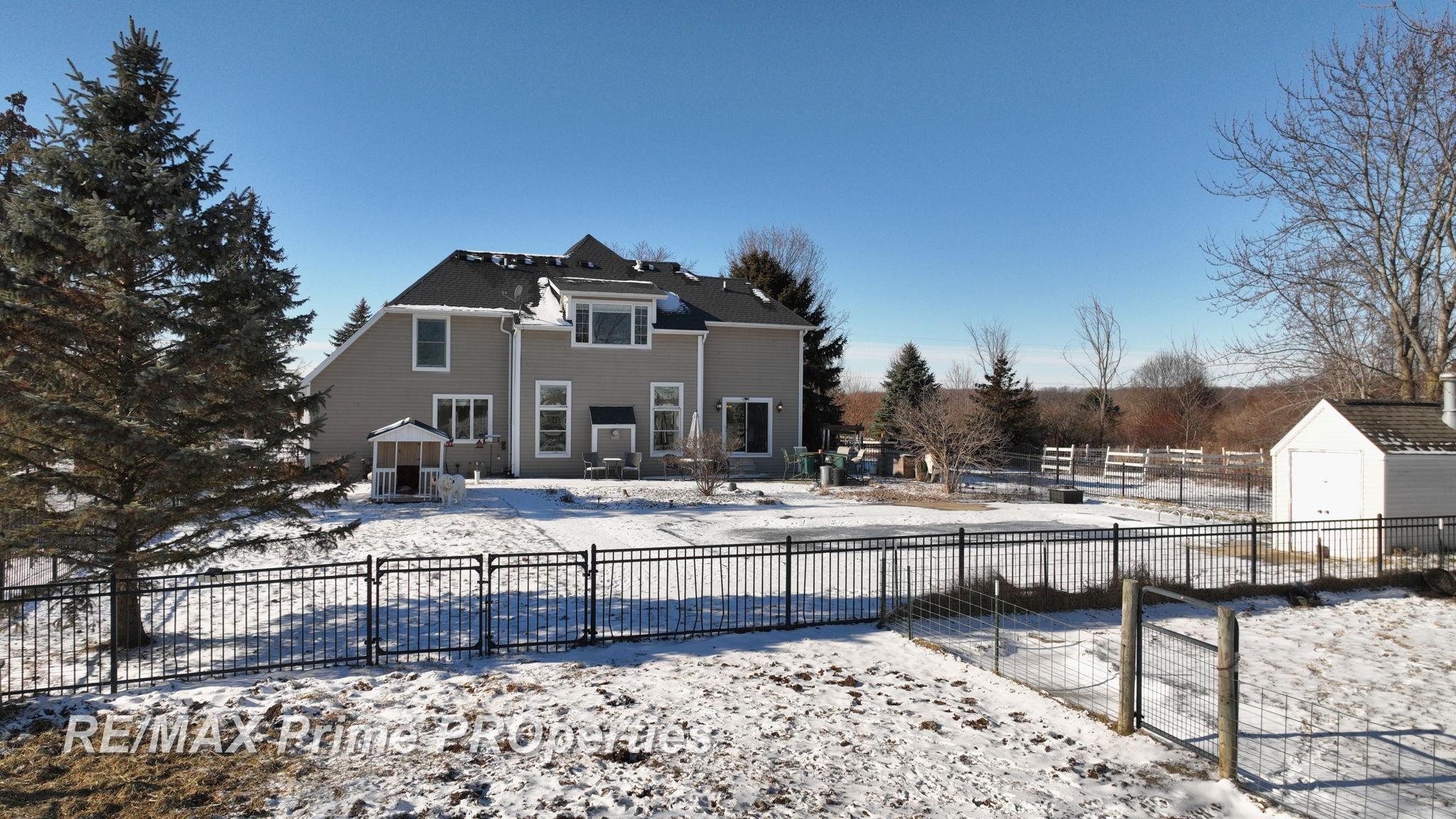 2056 Duffield Road Flushing, MI 48433 - Photo 18 of 91 50197697-7b78e9d7-0125-49b8-b8ee-fb94224650ff.JPG