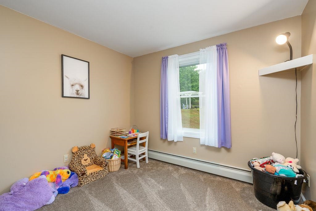 7 Deering Drive Barnstead, NH 03225 - Photo 3 of 32