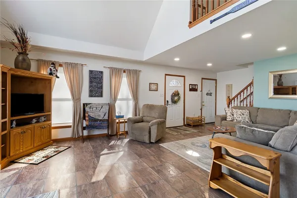 $1,100,000 | 4254 Lake Avenue, Jerusalem, NY 14478