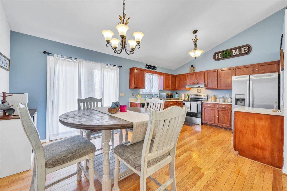 3622 View Avenue Roanoke, VA 24018 - Photo 11 of 48 07-MIB00856