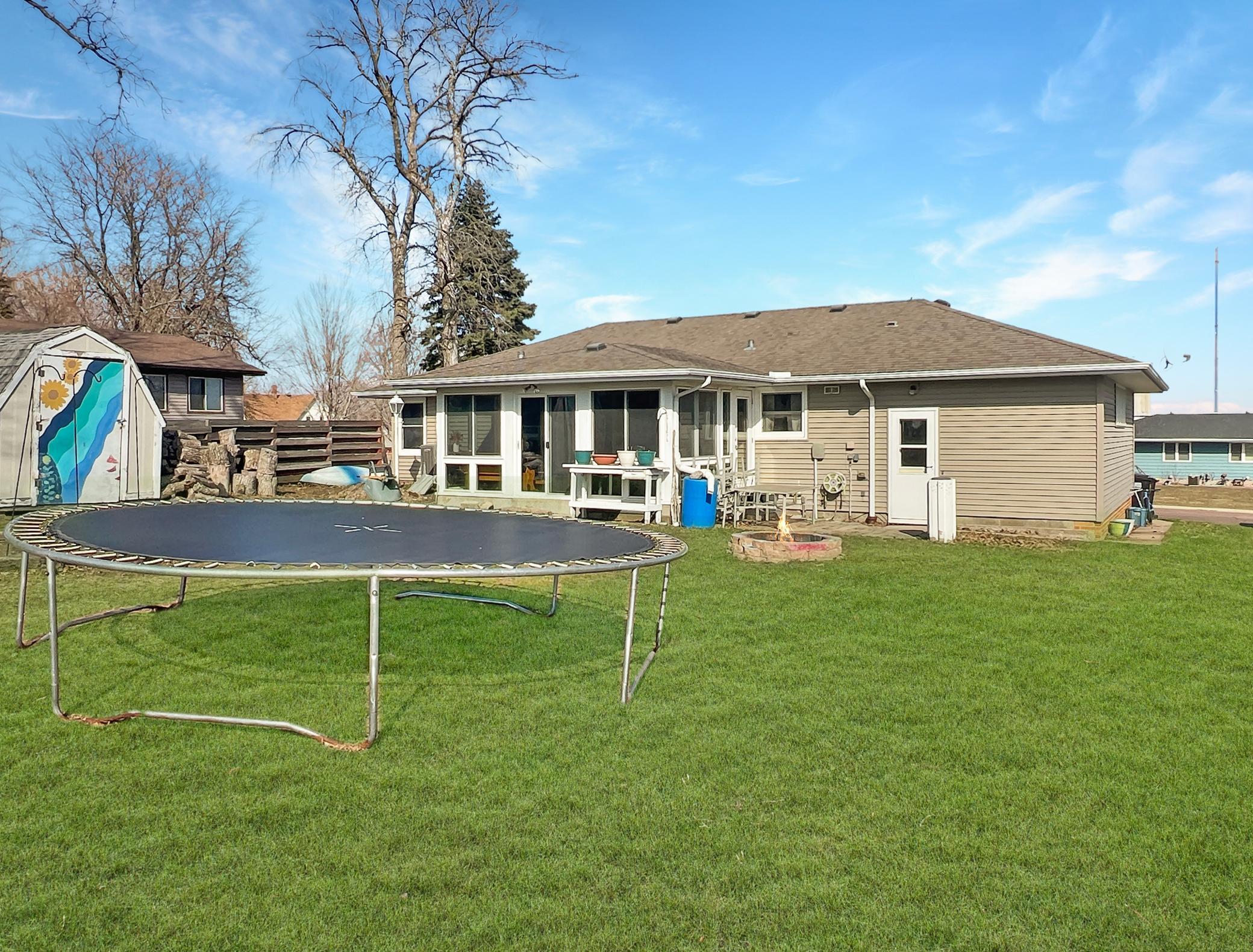 103 Montgomery Street Welcome, MN 56181 - Photo 3 of 30