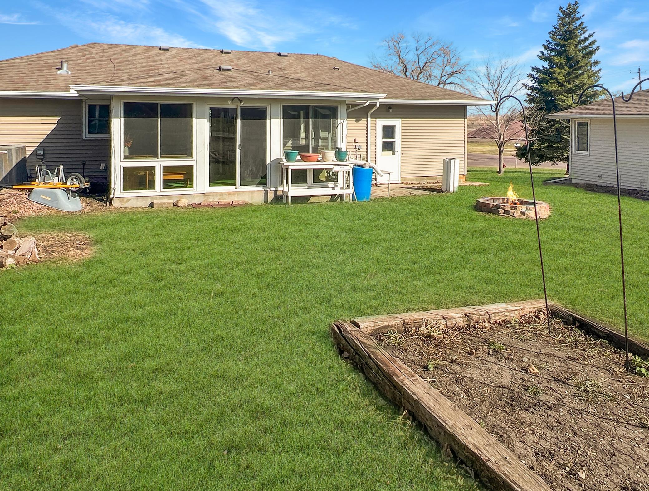 103 Montgomery Street Welcome, MN 56181 - Photo 4 of 30