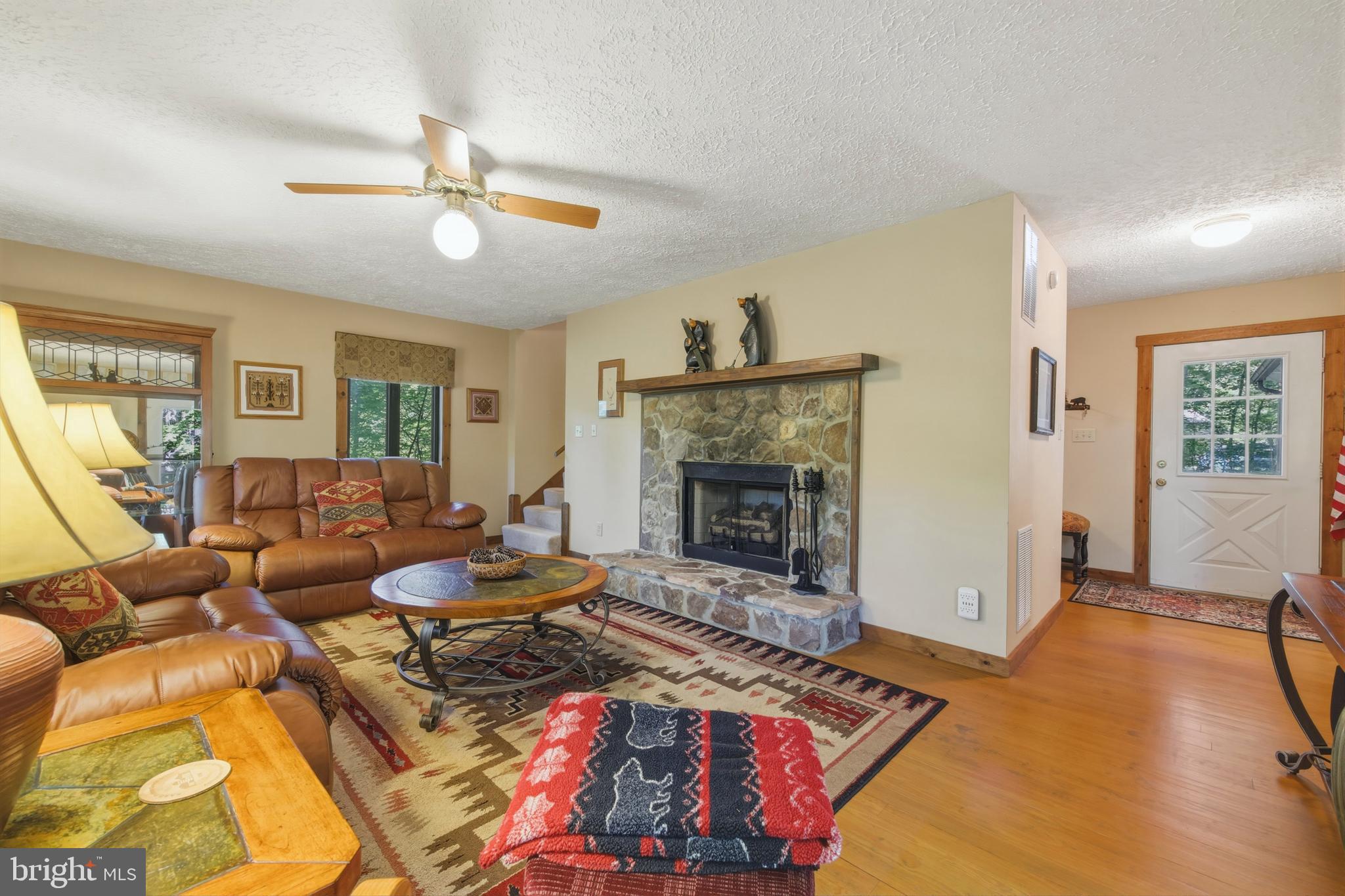 309 Locust Lane Mount Jackson, VA 22842 - Photo 27 of 57 Main Level - Family Room