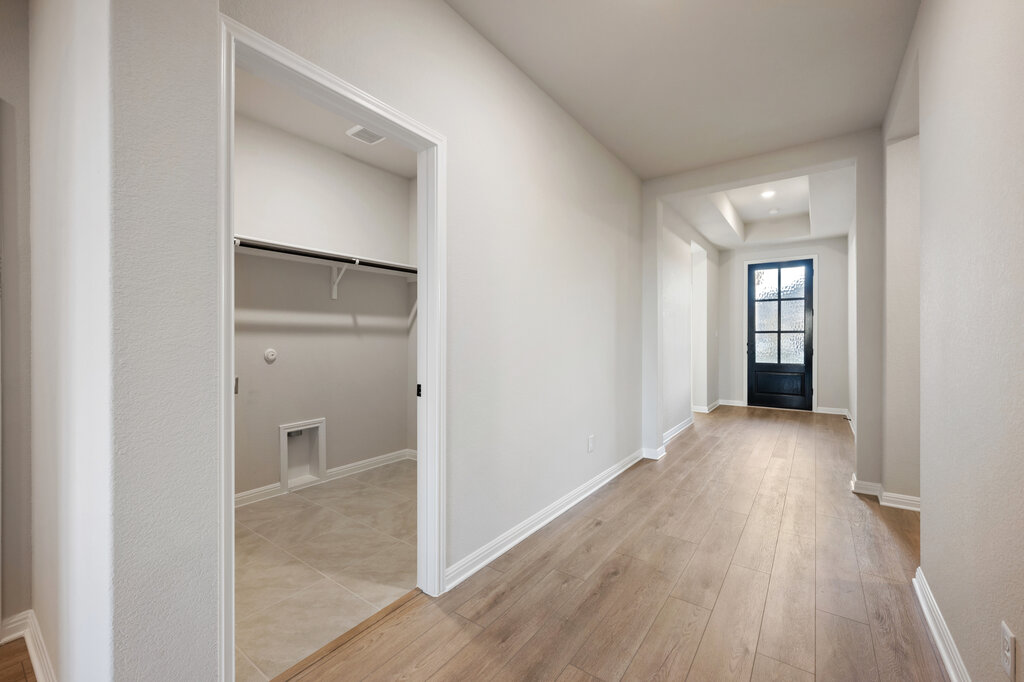 2509 Walking Y Road Georgetown, TX 78633 - Photo 37 of 40 wooden floor in a room