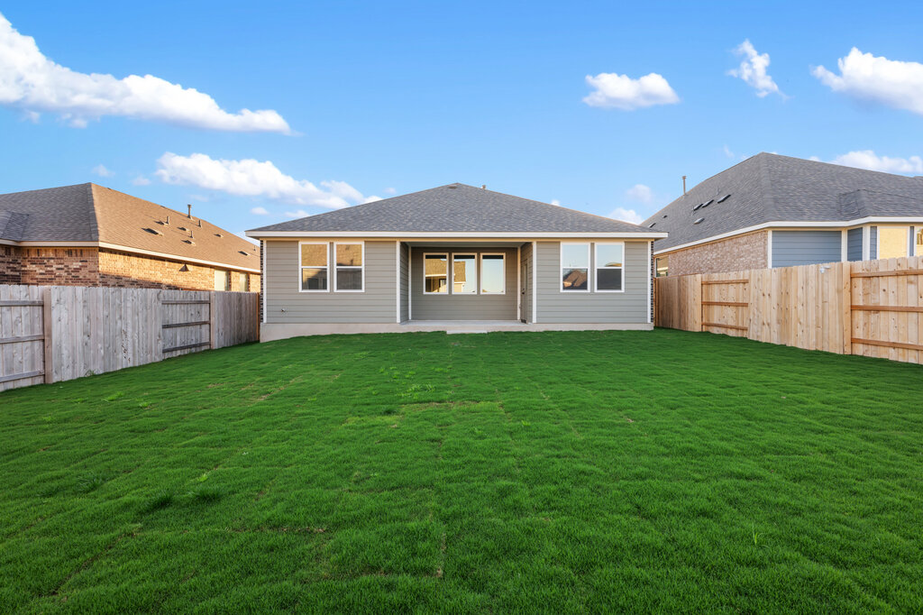 2509 Walking Y Road Georgetown, TX 78633 - Photo 40 of 40 a front view of house with yard and green space