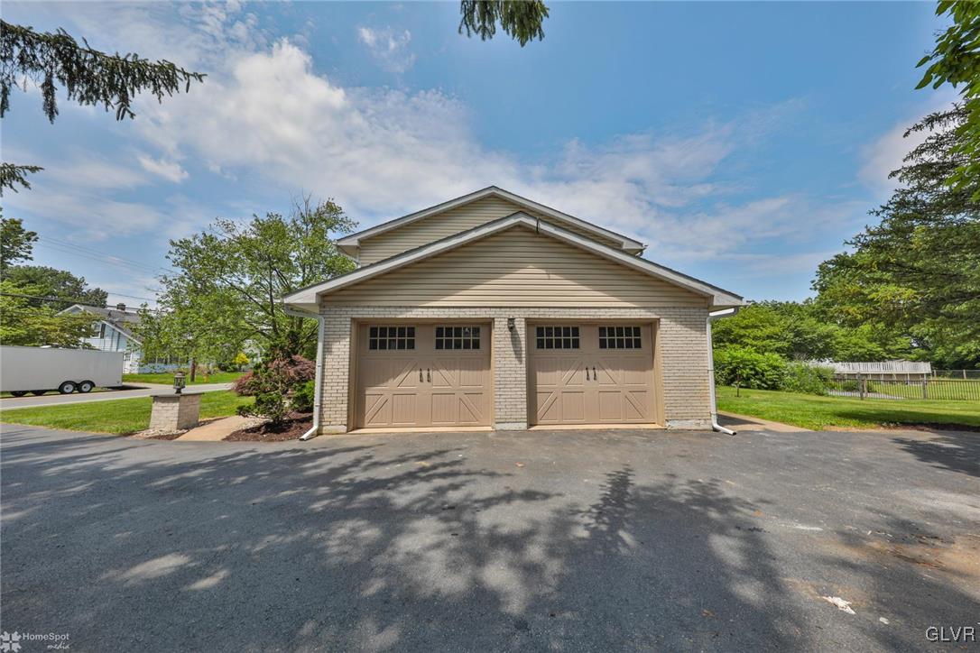 502 Daniels Road Nazareth, PA 18064 - Photo 38 of 50 Gallery Image 38