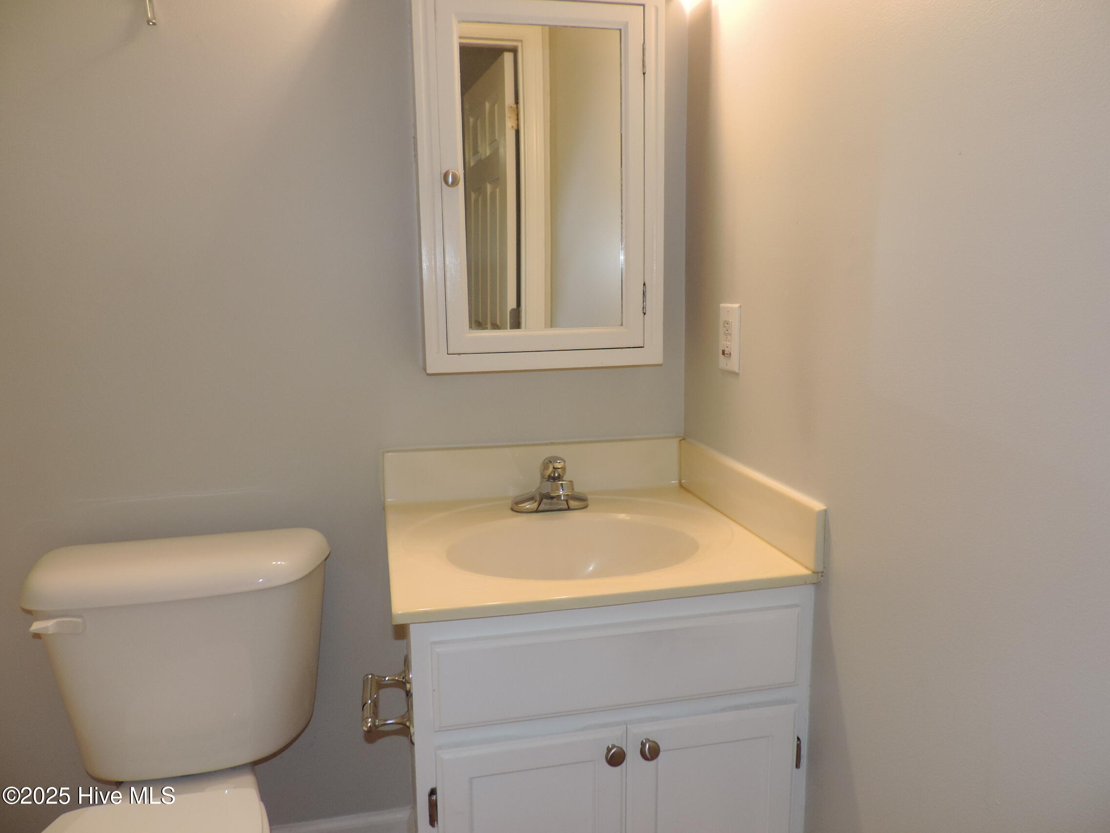 5801 County Line Road New Bern, NC 28562 - Photo 17 of 27