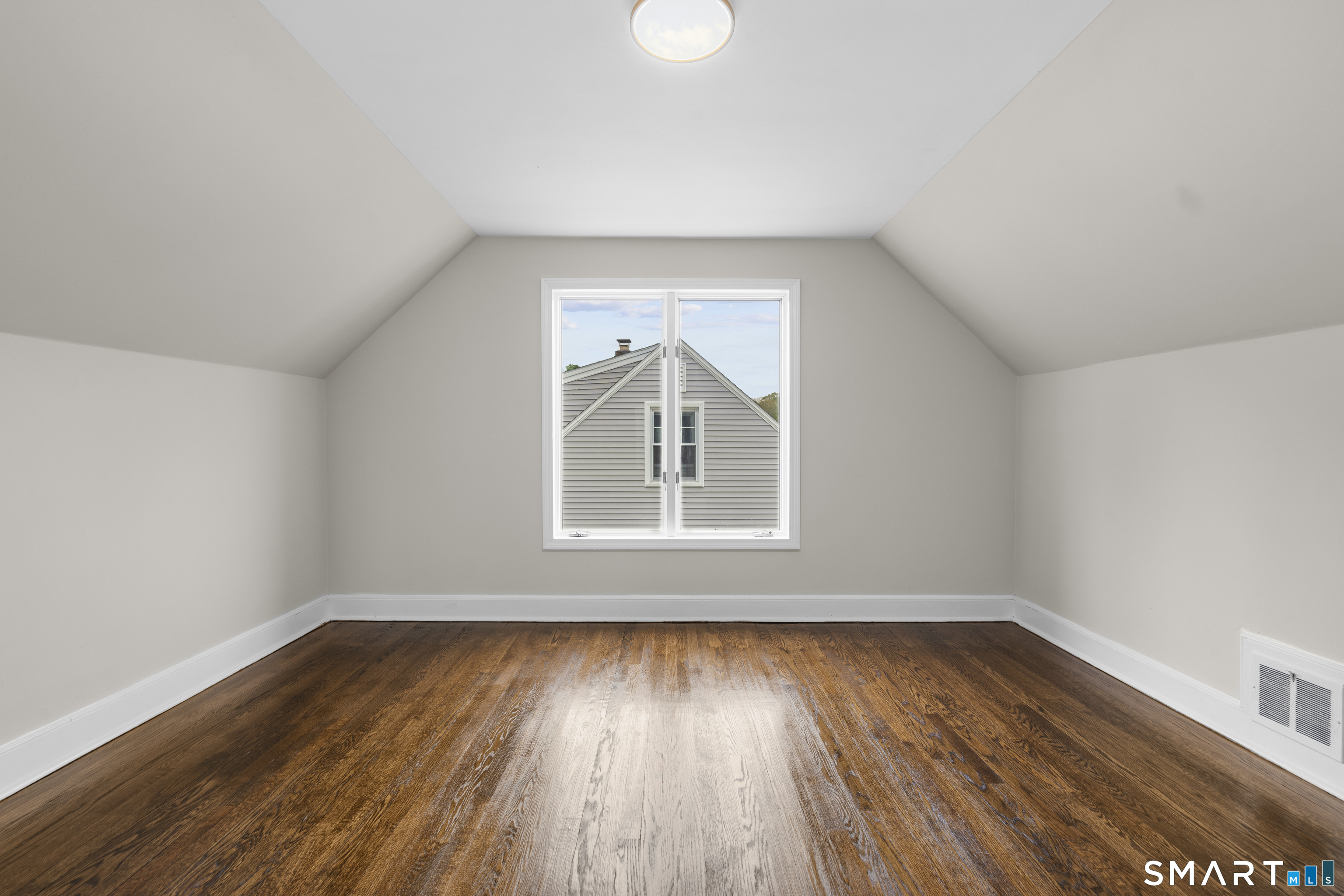 131 Chester Street Hamden, CT 06514 - Photo 30 of 36